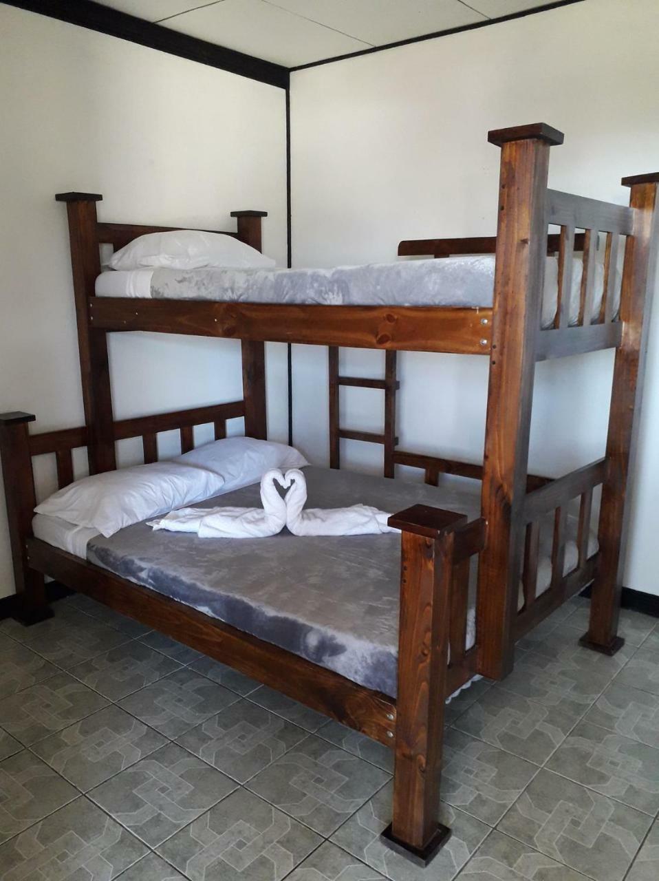 Hostel California Monteverde Εξωτερικό φωτογραφία